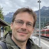 Lukas Keller · Alpin-Autor